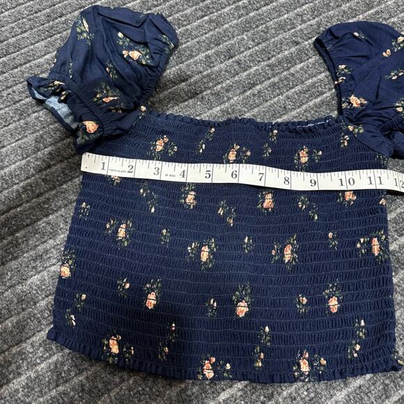 Reformation Floral Crop Top Square Neck Smocked Bodice Size 8 In Navy Blue NWT - Picture 8 of 9